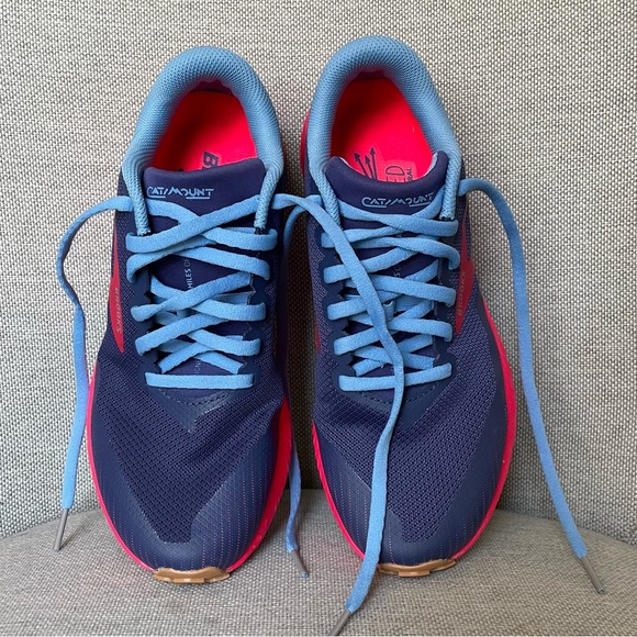 Brooks Catamount Super comfy! Only worn a couple of times, decided to size down. - Picture 10 of 15